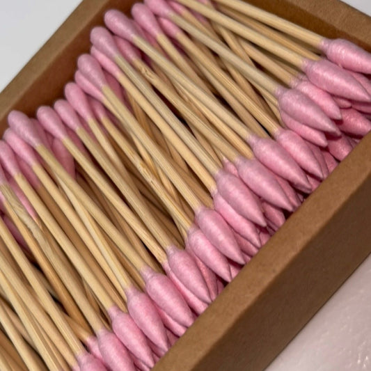 Double-Tipped Cotton Swabs